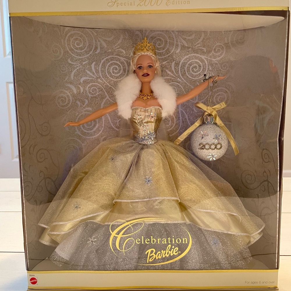 Vintage Celebration Barbie Special 2000 Edition New in Box Mattel